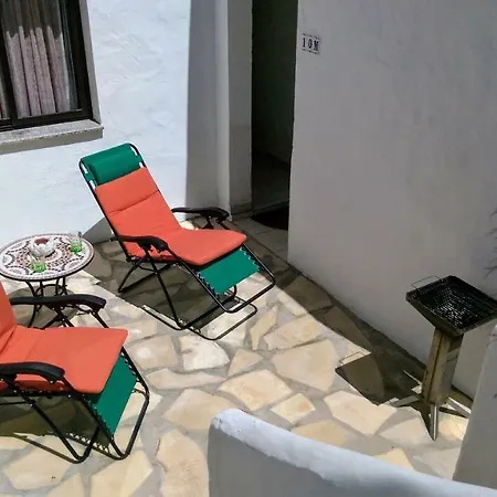Lägenhet West Coast Seaview Apartment, Swimming Pool *